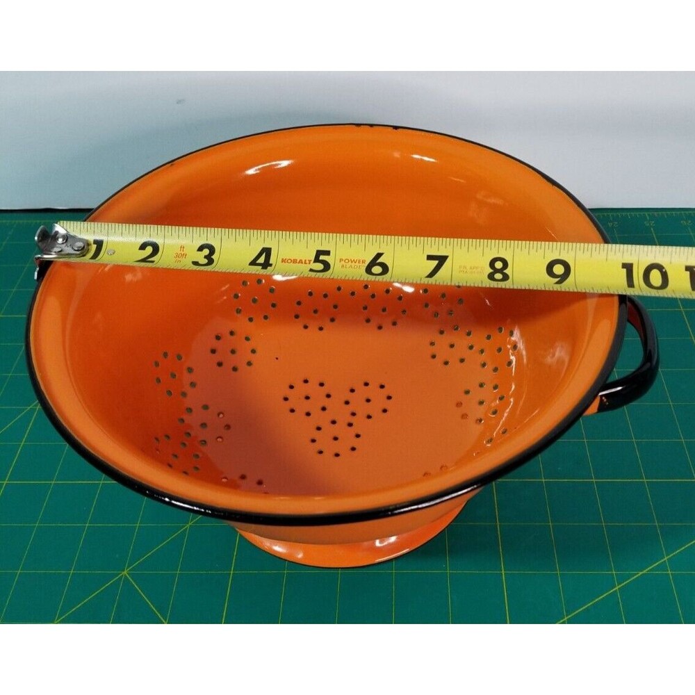 Vintage 1960s Huta Silesia Orange Colander Enamelware Strainer Black Trim - Picture 2 of 7